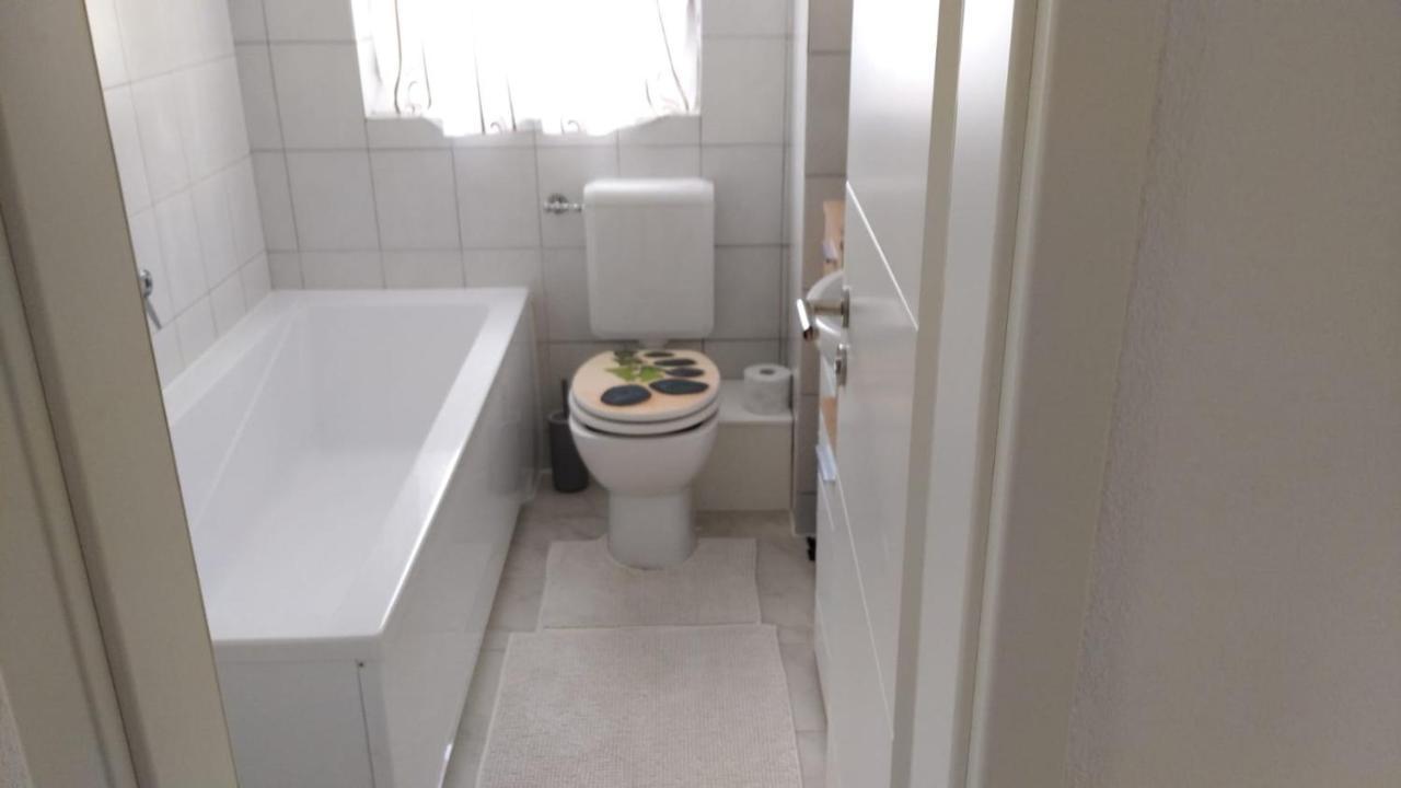 Leon Apartment Tettnang Ngoại thất bức ảnh